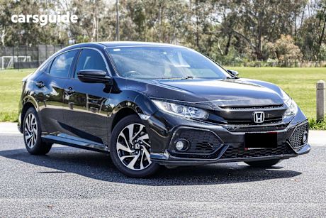 Black 2018 Honda Civic Hatchback Vti-S