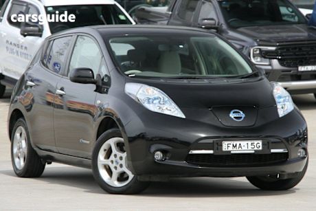 Black 2012 Nissan Leaf Hatchback