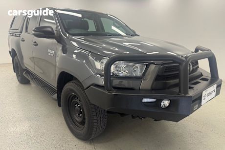 Grey 2022 Toyota Hilux Double Cab Pick Up Sr (4X4)