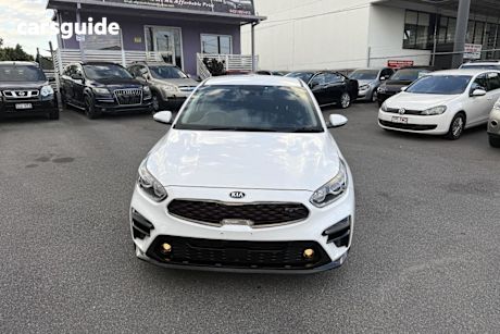 White 2019 Kia Cerato Sedan S