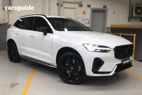 White 2023 Volvo XC60 Wagon Recharge Ultimate T8 Phev