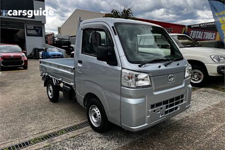 Silver 2025 Daihatsu HI-JET OtherCar