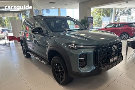 Green 2025 LDV D90 Wagon Executive (2Wd)