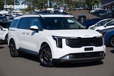 White 2025 Kia Carnival Wagon Gt-Line Hev