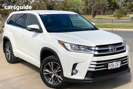 White 2017 Toyota Kluger Wagon Gx (4X2)