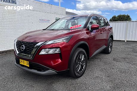 Red 2023 Nissan X-Trail Wagon St (2Wd)