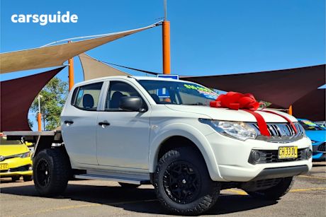 White 2016 Mitsubishi Triton Dual Cab Chassis Glx (4X4)