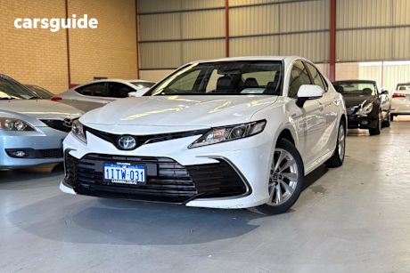 White 2023 Toyota Camry Sedan Ascent