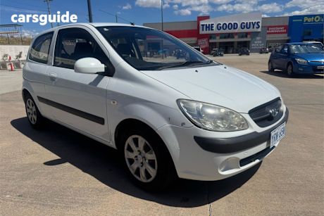 White 2009 Hyundai Getz Hatchback S