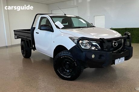 White 2017 Mazda BT-50 Cab Chassis Xt (4X4)