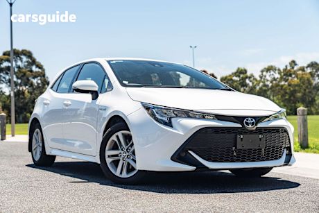 White 2022 Toyota Corolla Hatchback Ascent Sport Hybrid