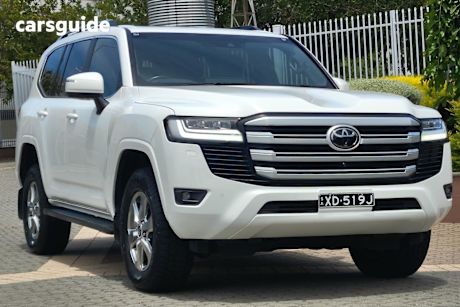 White 2023 Toyota Landcruiser Wagon Lc300 Vx (4X4)