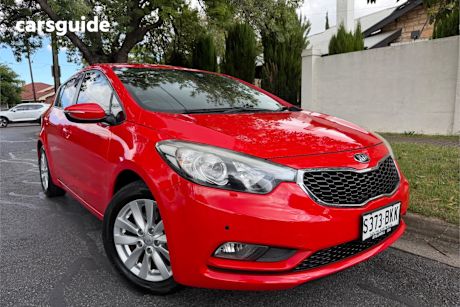 Red 2015 Kia Cerato Hatchback S Premium