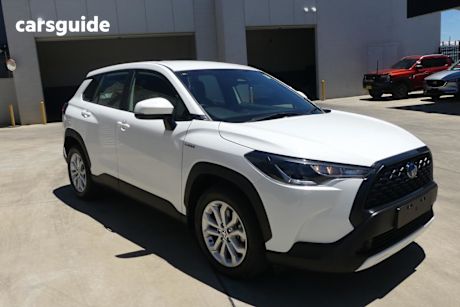 White 2023 Toyota Corolla Cross Wagon Gx 2Wd Hybrid