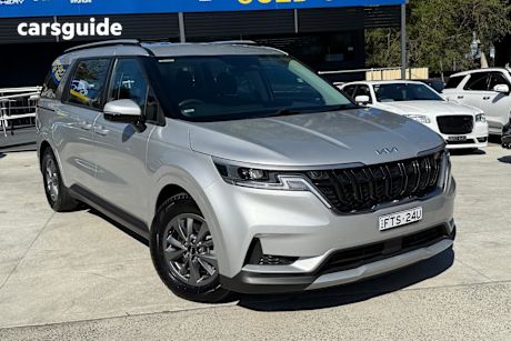 Silver 2022 Kia Carnival Wagon S