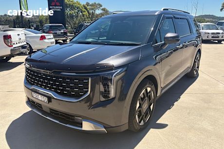 Grey 2024 Kia Carnival Wagon Gt-Line