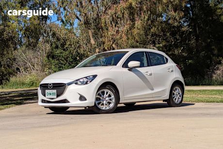White 2017 Mazda 2 Hatchback Maxx