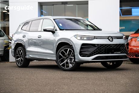 Silver 2025 Volkswagen Tayron Wagon 195Tsi R-Line 4Motion