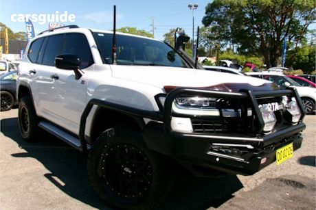 White 2023 Toyota Landcruiser Wagon Lc300 Gr-S (4X4)