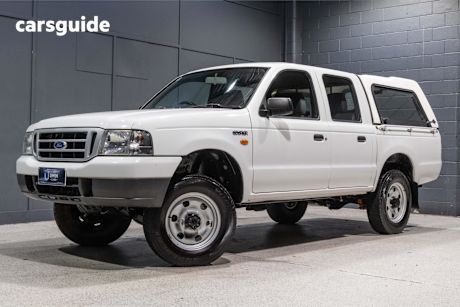 White 2002 Ford Courier Crew Cab Pickup Gl (4X4)