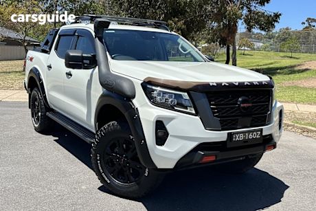 White 2021 Nissan Navara Dual Cab Pick-up Pro-4X (4X4)