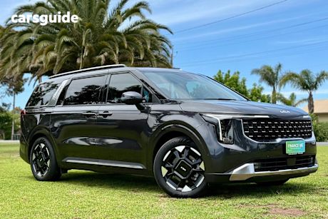 Grey 2024 Kia Carnival Wagon Gt-Line Lite