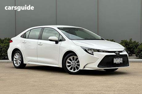 White 2021 Toyota Corolla Sedan Ascent Sport