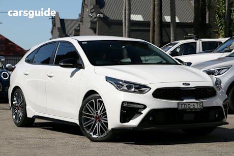 White 2019 Kia Cerato Hatchback Gt (Turbo)