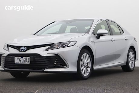 Silver 2023 Toyota Camry Sedan Ascent