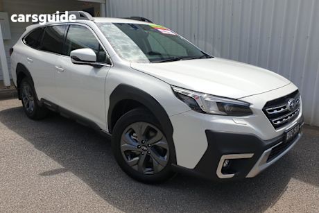 White 2022 Subaru Outback Wagon Awd