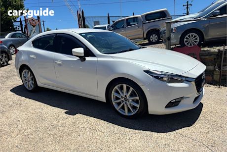White 2016 Mazda 3 Sedan Sp25 Gt