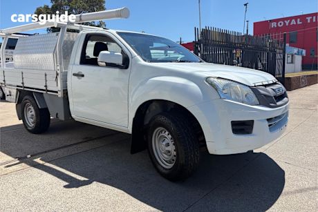 White 2015 Isuzu D-MAX Cab Chassis Sx (4X4)