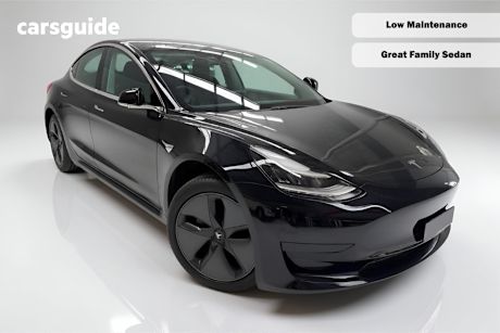 Black 2019 Tesla Model 3 Sedan Standard Range Plus