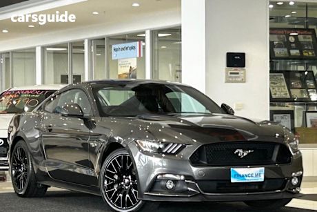 Grey 2017 Ford Mustang Coupe Fastback Gt 5.0 V8