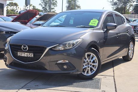 Grey 2016 Mazda 3 Hatchback Maxx