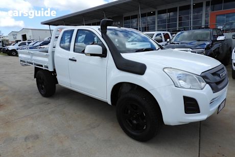 White 2017 Isuzu D-MAX Space Cab Chassis Sx (4X4)