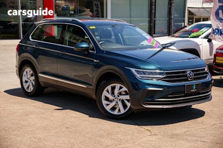 Blue 2023 Volkswagen Tiguan Wagon 110Tsi Life
