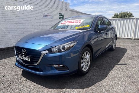 Blue 2017 Mazda 3 Hatchback Neo