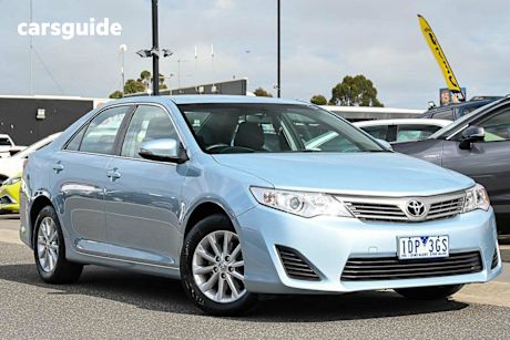 Blue 2014 Toyota Camry Sedan Altise