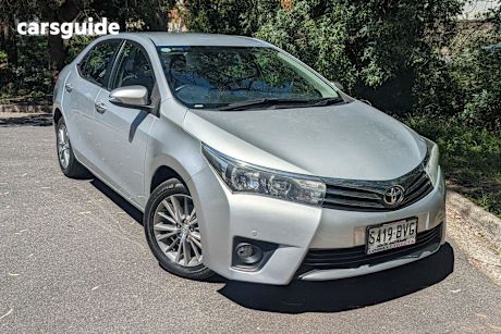 Silver 2014 Toyota Corolla Sedan Sx