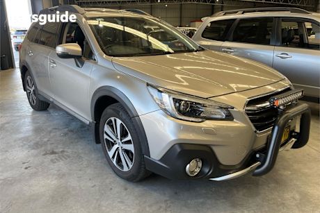 Grey 2018 Subaru Outback Wagon 3.6R