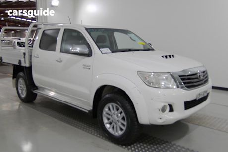 2013 Toyota Hilux Dual Cab Pick-up Sr5 (4X4)