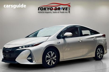 Silver 2020 Toyota Prius Hatchback Base (Hybrid)