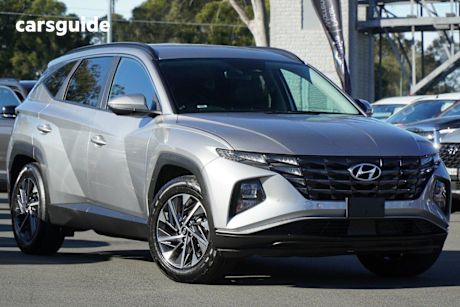 Silver 2022 Hyundai Tucson Wagon Elite (Awd)