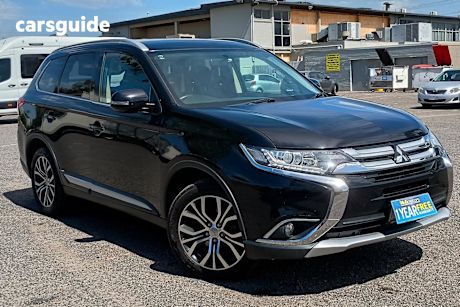 Black 2017 Mitsubishi Outlander Wagon Ls (4X2)