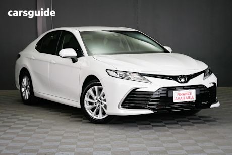 White 2024 Toyota Camry Sedan Ascent