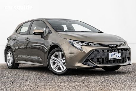 Bronze 2020 Toyota Corolla Hatchback Ascent Sport