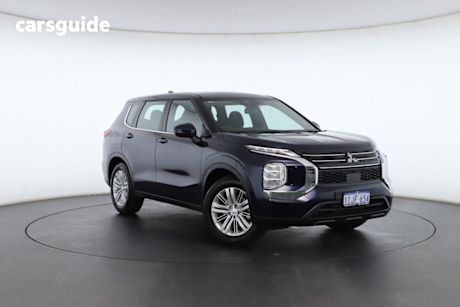 Blue 2024 Mitsubishi Outlander Wagon Es 7 Seat (2Wd)