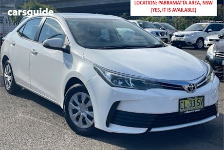 White 2017 Toyota Corolla Sedan Ascent