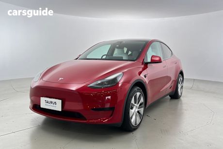 Red 2022 Tesla Model Y Wagon Rear-Wheel Drive